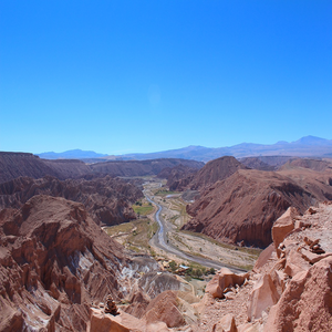 Image by b-olga-n titled ’catarpe valley, atacama desert, landscape’. Source: Pixabay