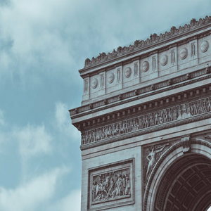 Image by Mathislagadec titled ’paris, arc de triomphe, france’. Source: Pixabay